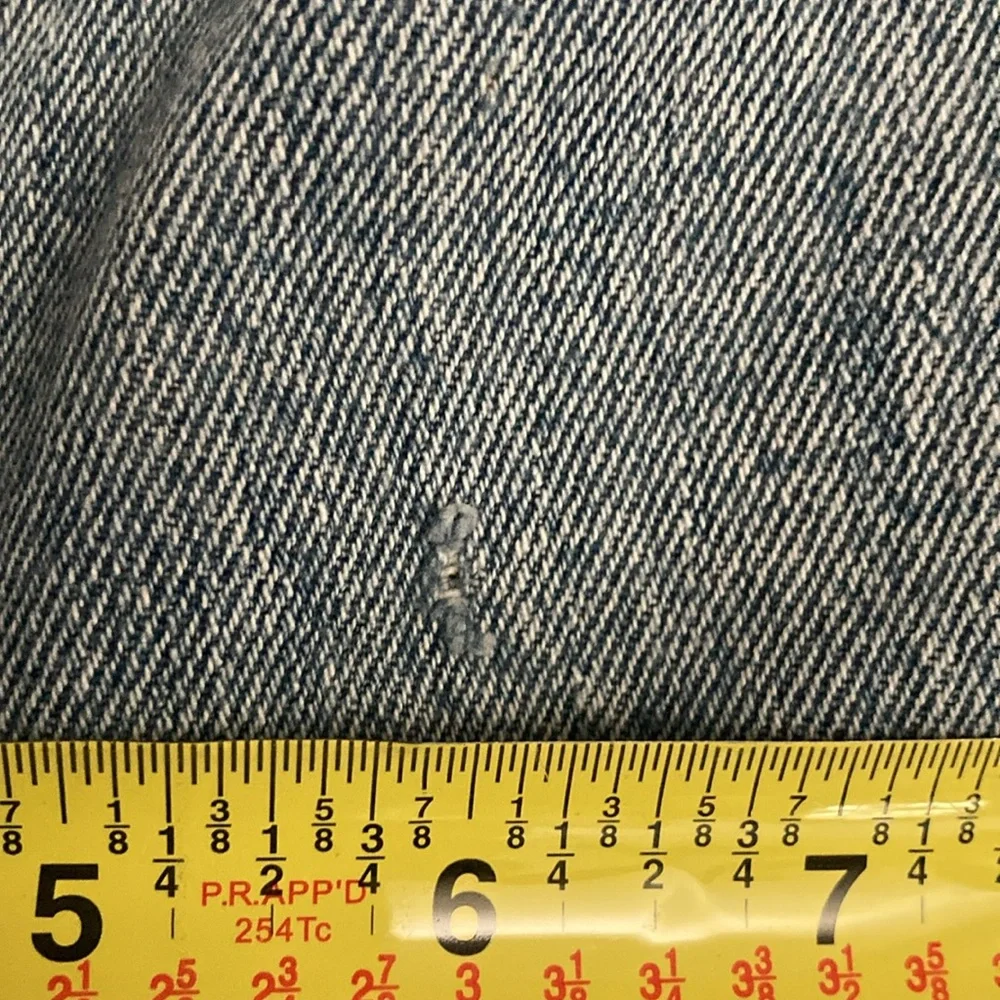 👖LEVI’S👖authentic 501 butterfly SZ42x30 soft 3sm frays- seen in photos🔥GUC🔥